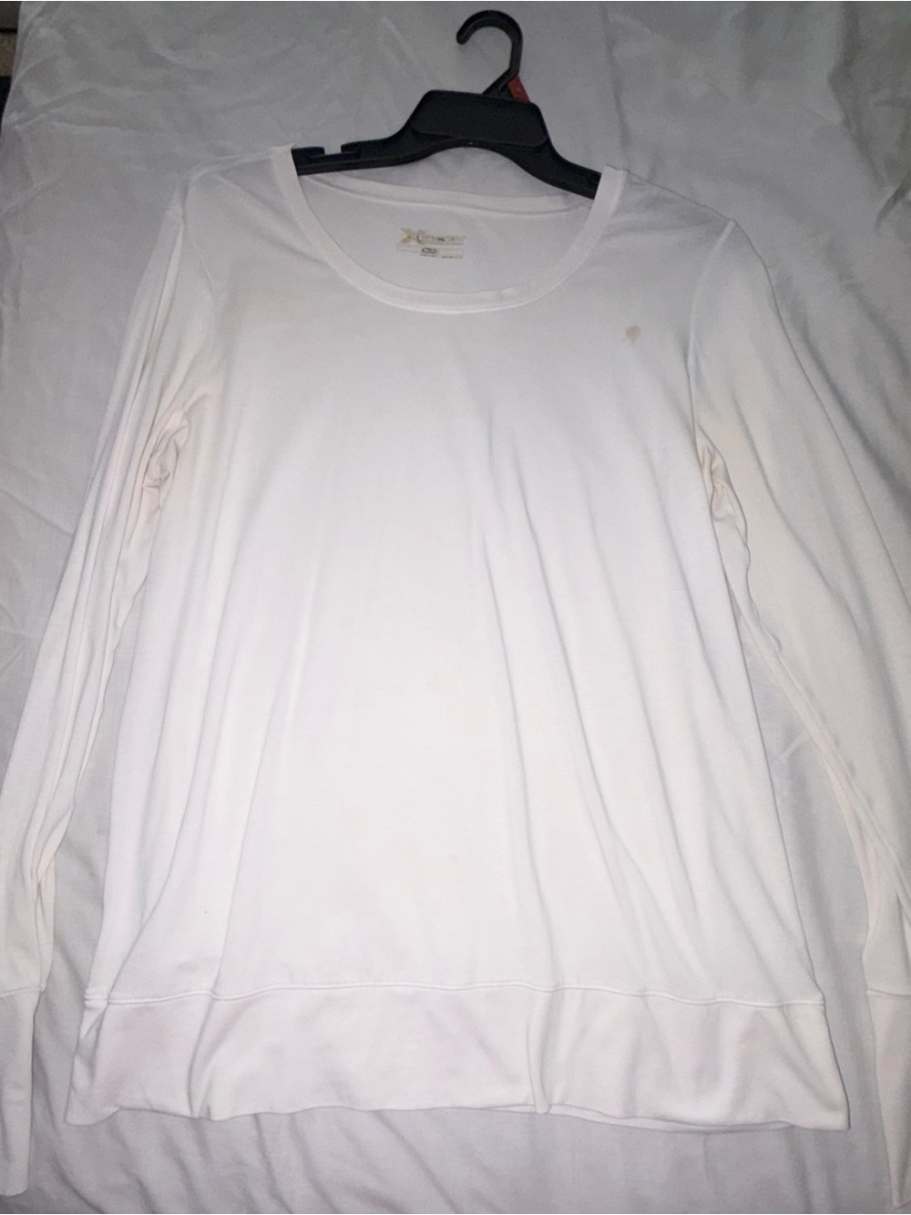 Xersion White Long Sleeve Scoop Neck Tee